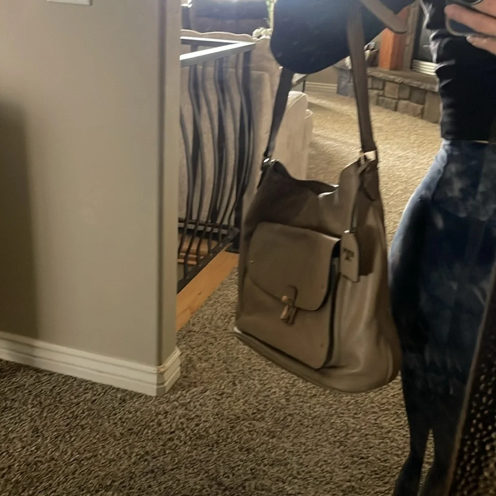 Vintage Tory Burch soft leather shoulder bag